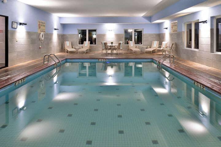 Pool 49 of 75