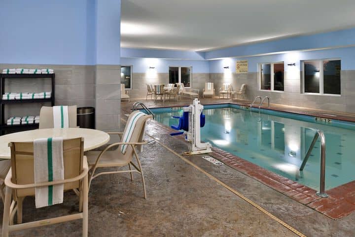 Pool 48 of 75